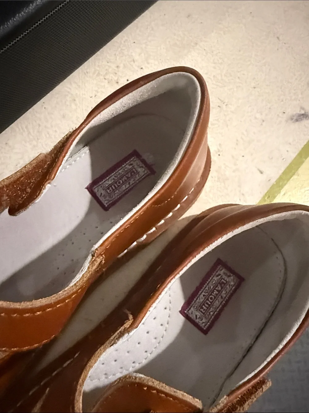 L'Amour Brown T‑Strap Kids Leather Dress Shoes